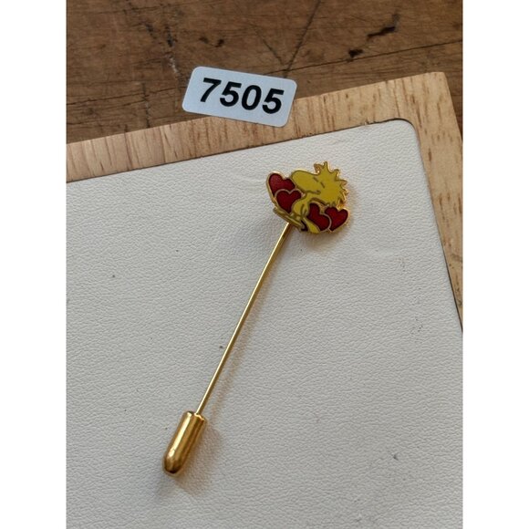 Snoopy & Woodstock Tie Pin Lapel Stickpin Enamel Hearts Design - Picture 2 of 8